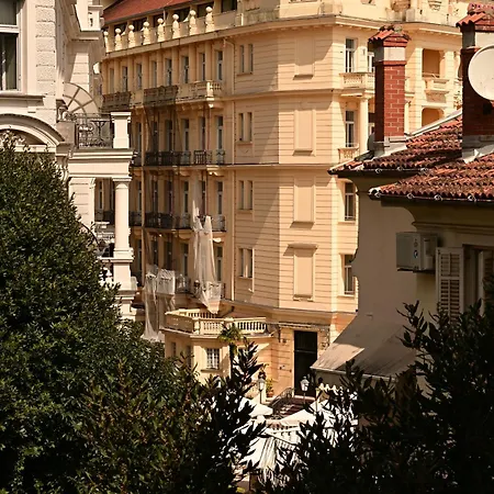 Apartman King *